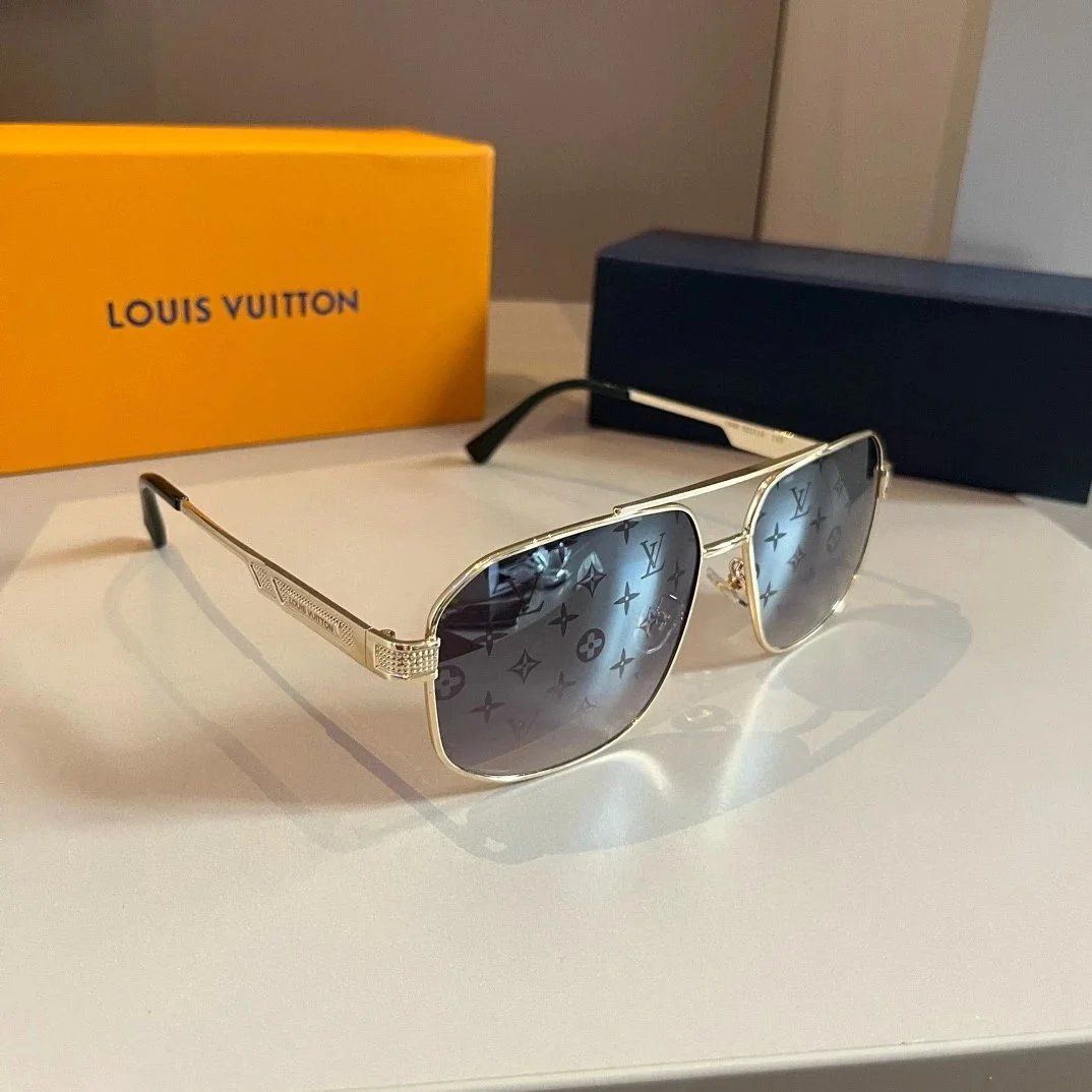 Louis Vuitton Eyewear Sunglasses — 26