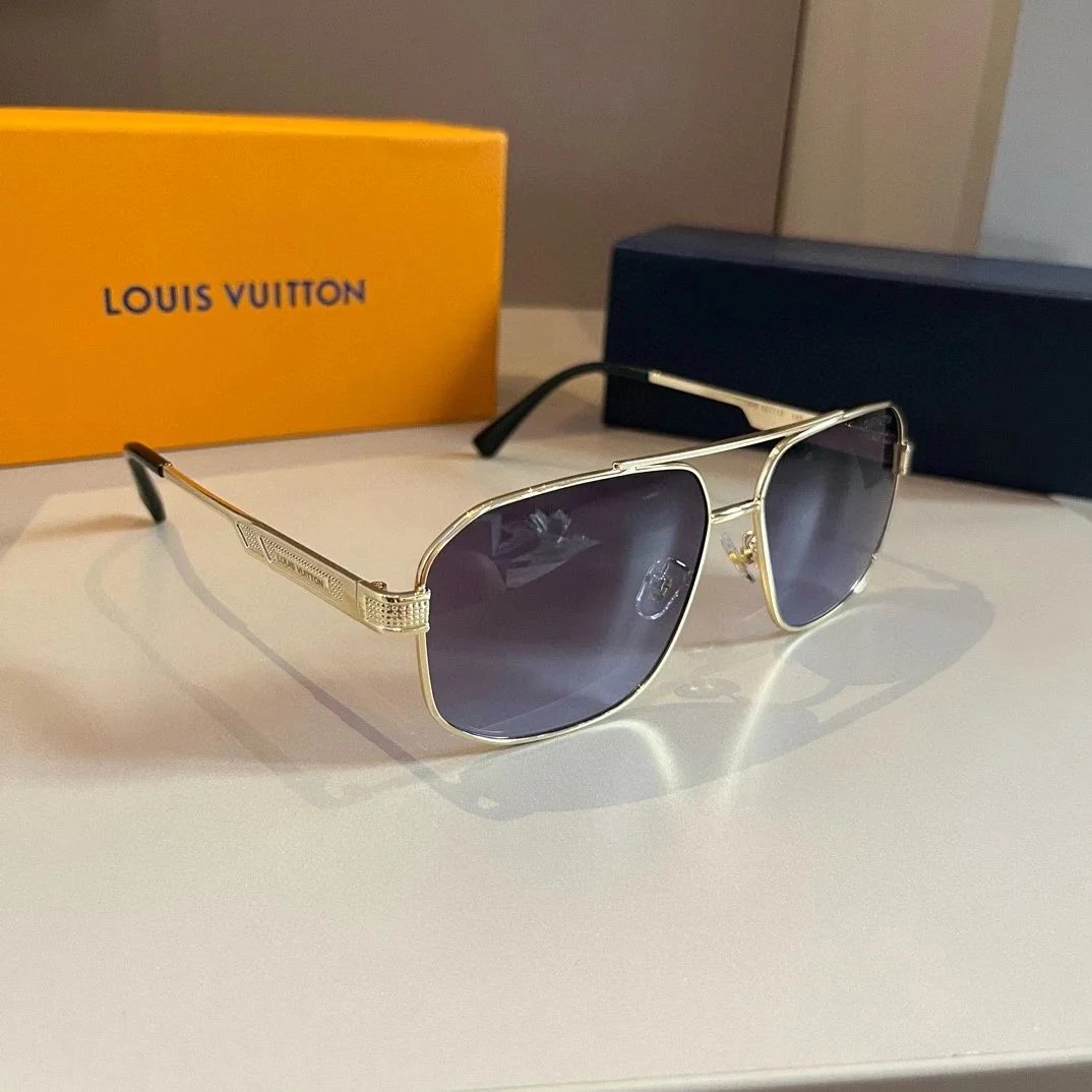 Louis Vuitton Eyewear Sunglasses — 25