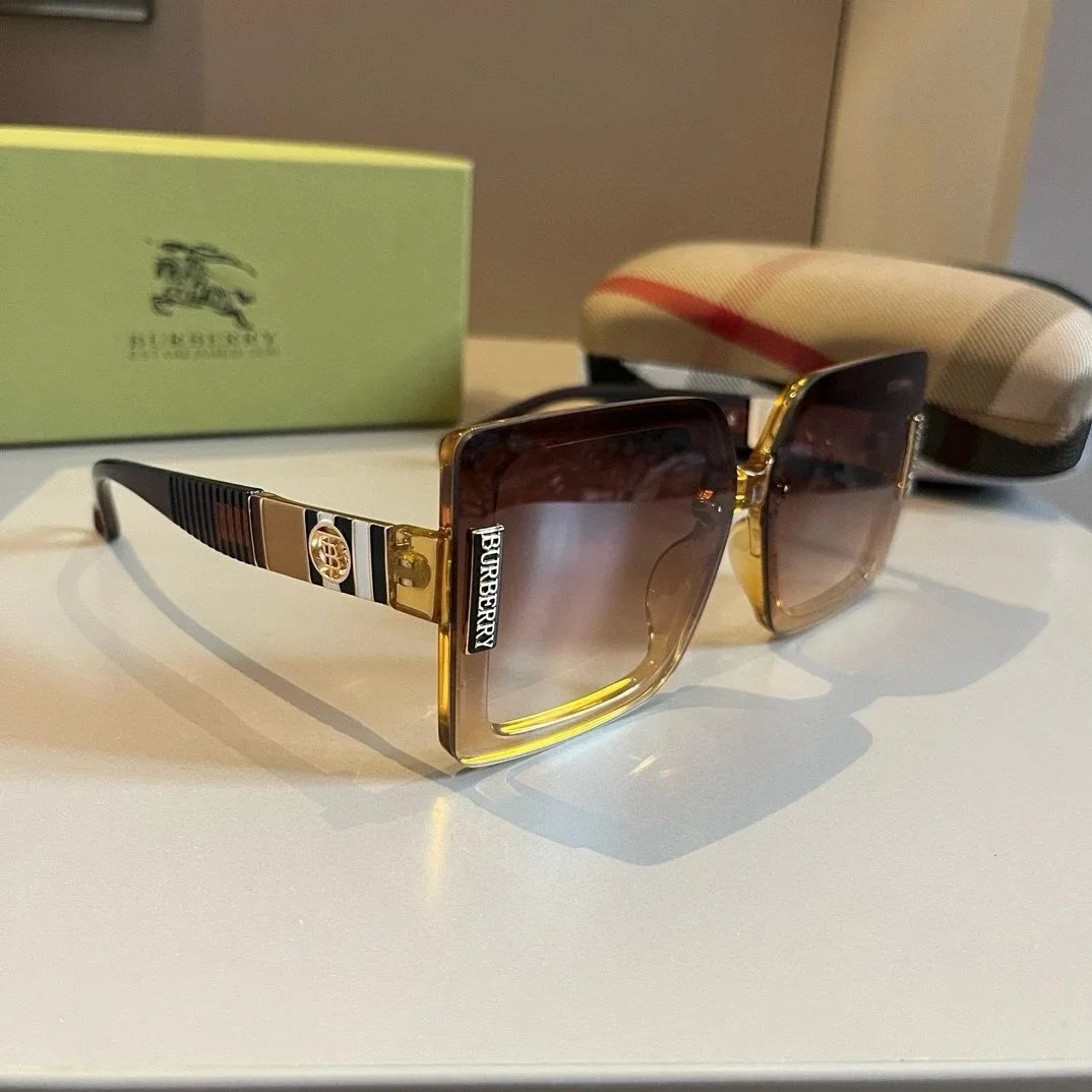 Burberry Eyewear Logo-accented sunglasses — 15