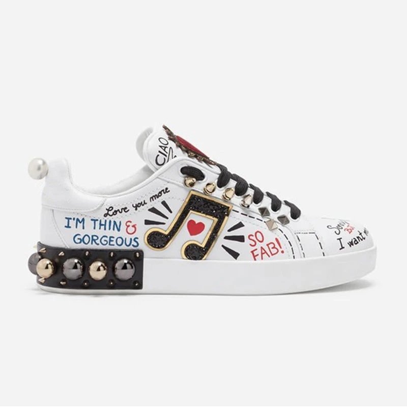 Dolce & Gabbana Sneakers Graffiti embellished low-top — Note only female code