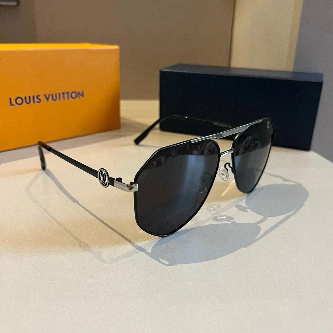 Louis Vuitton Eyewear Sunglasses — 22