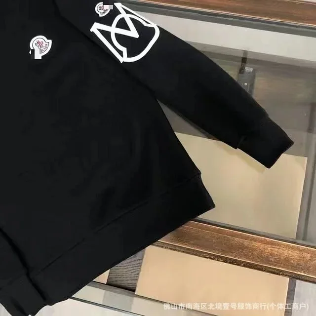 Moncler Hoodies & Sweatshirts Crewneck logo-print sweatshirt product detail image 13