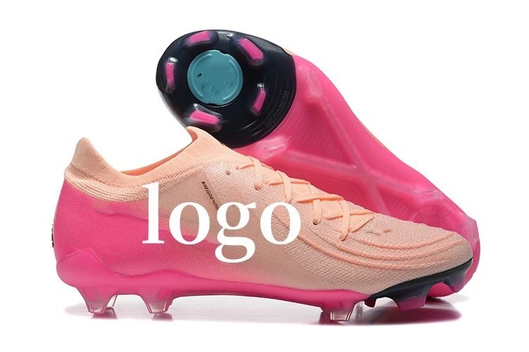 Nike Sneakers Low-Top Football Cleats — 34