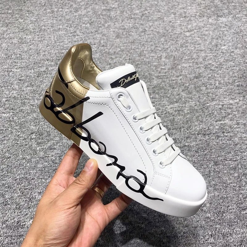 Dolce & Gabbana Sneakers Graffiti embellished low-top — White 14 Couple Shoes