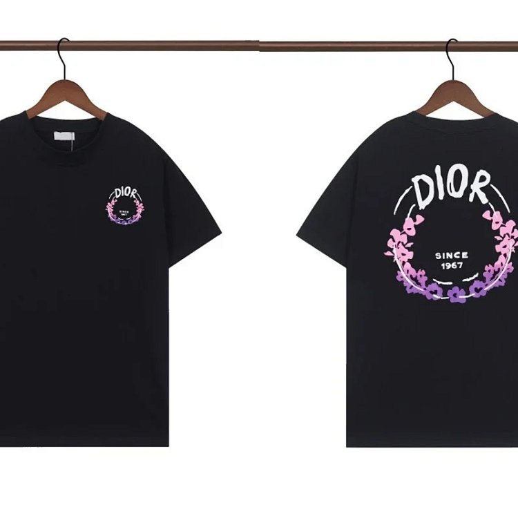 Dior T-Shirt