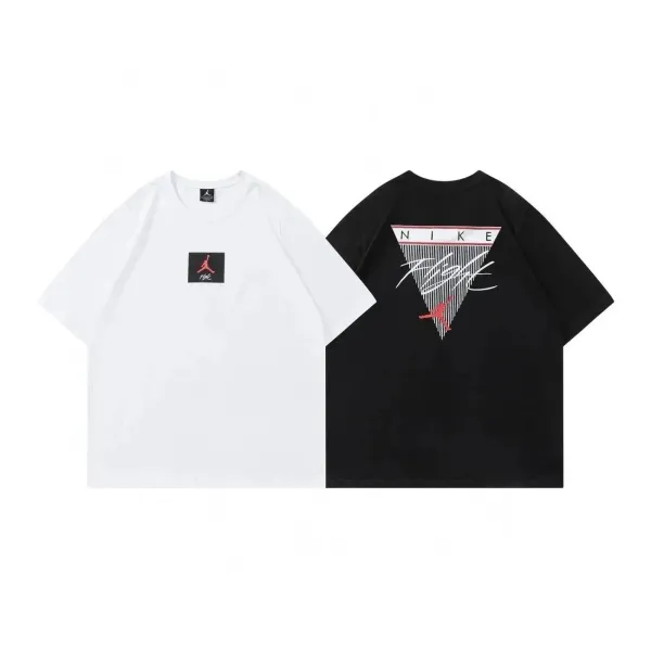 Air Jordan Triangle Logo T-Shirt Black / White - 1
