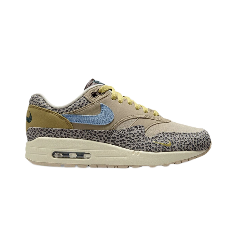 Nike Sneakers Low-top with visible Air cushioning and mesh overlays — 25