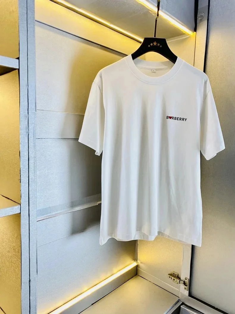Burberry T-Shirts Short-Sleeve Graphic Print — 8