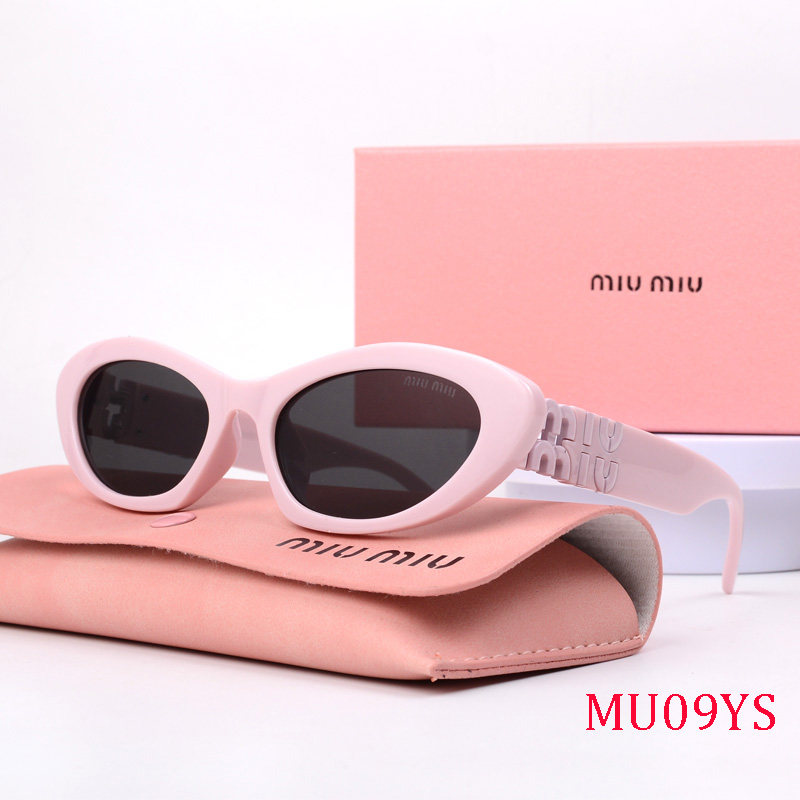 Miu Eyewear Logo-embellished sunglasses — 18