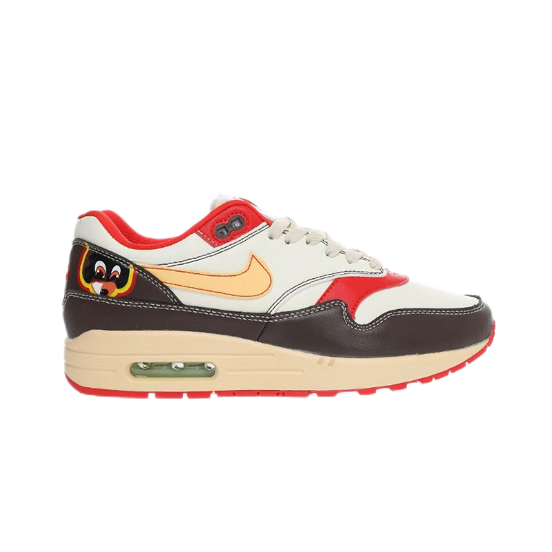 Nike Sneakers Low-top with visible Air cushioning and mesh overlays — 17