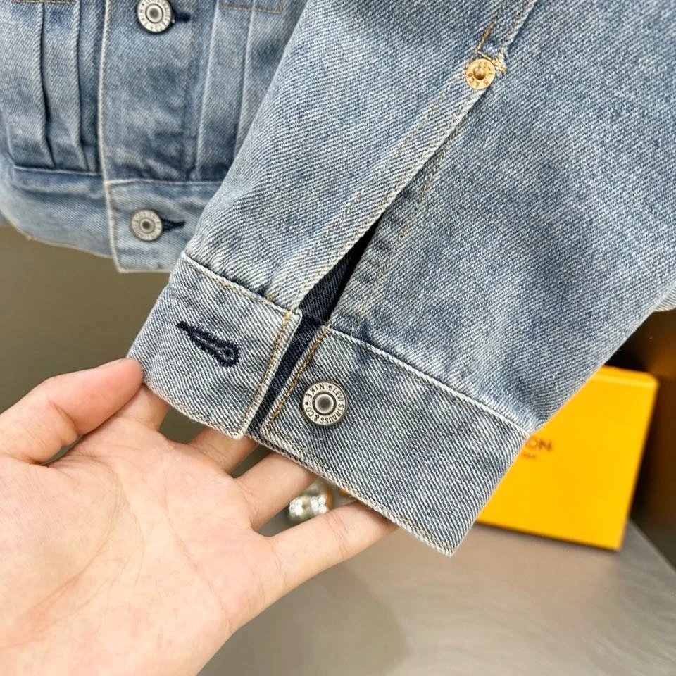 Gallery Dept x Levi's Distressed Light Wash Straight Leg Jeans - 17