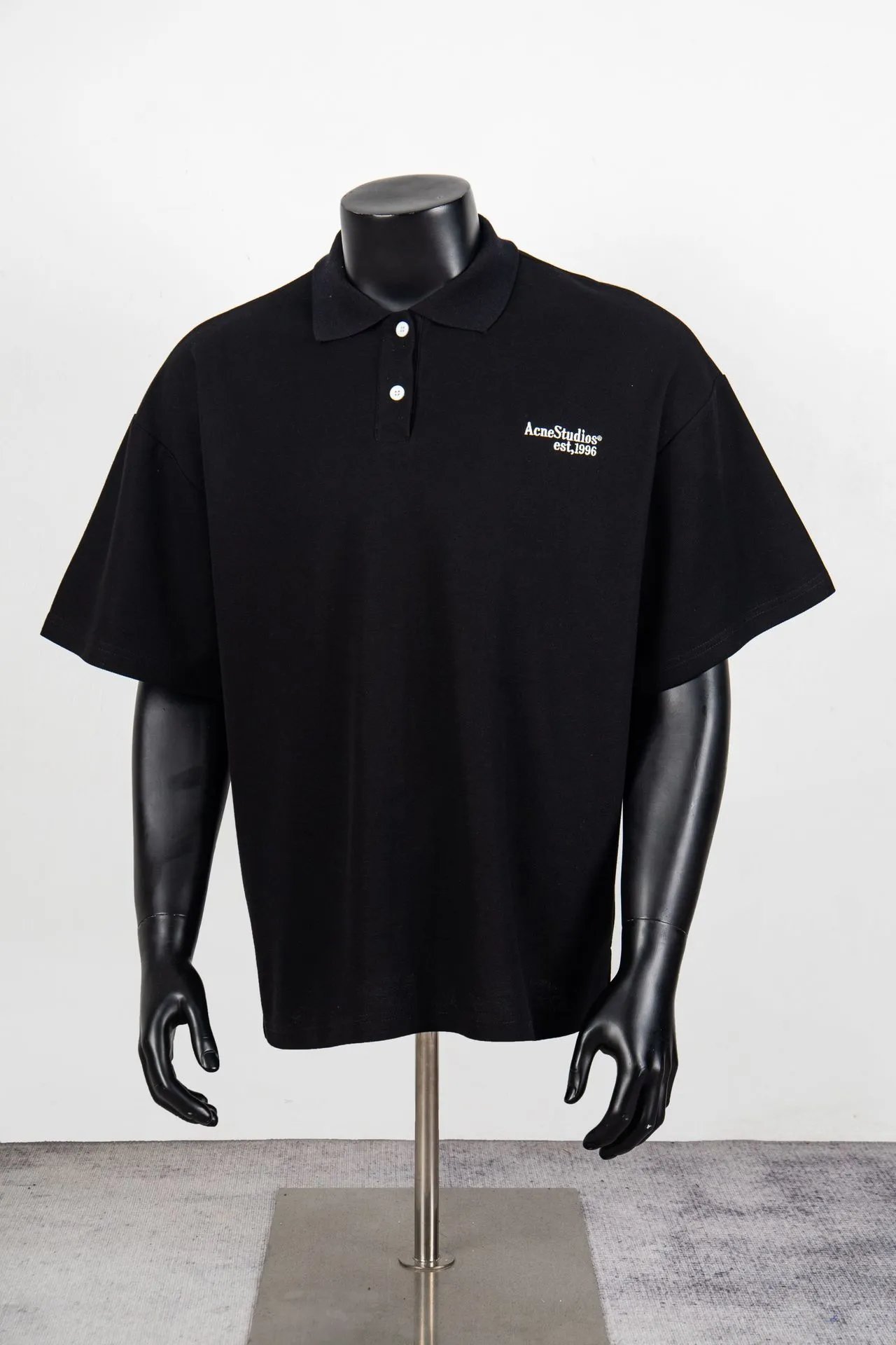Unisex Loose-Fitting Summer Polo Shirt photo 5