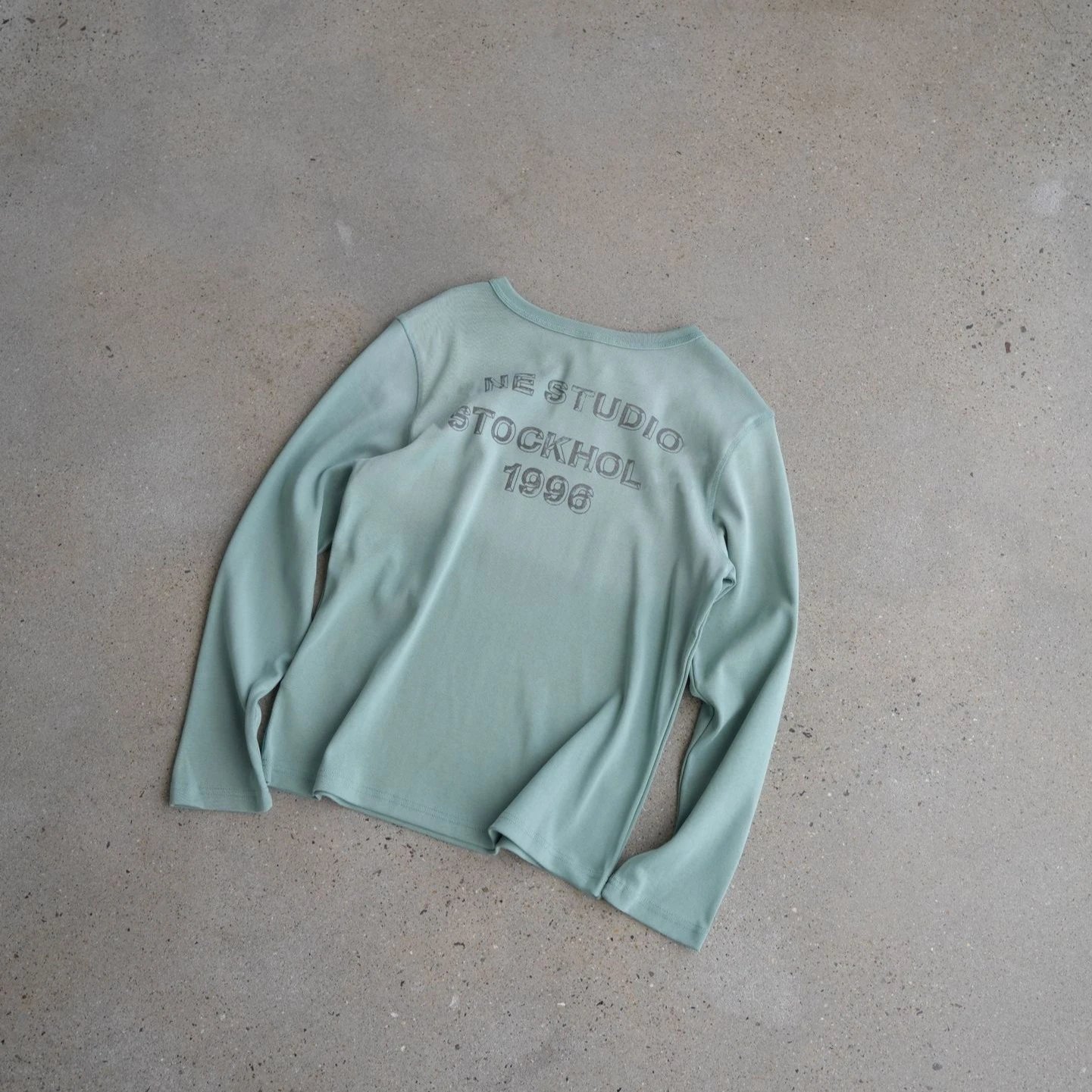 Vintage-Style Couple T-Shirts photo 4
