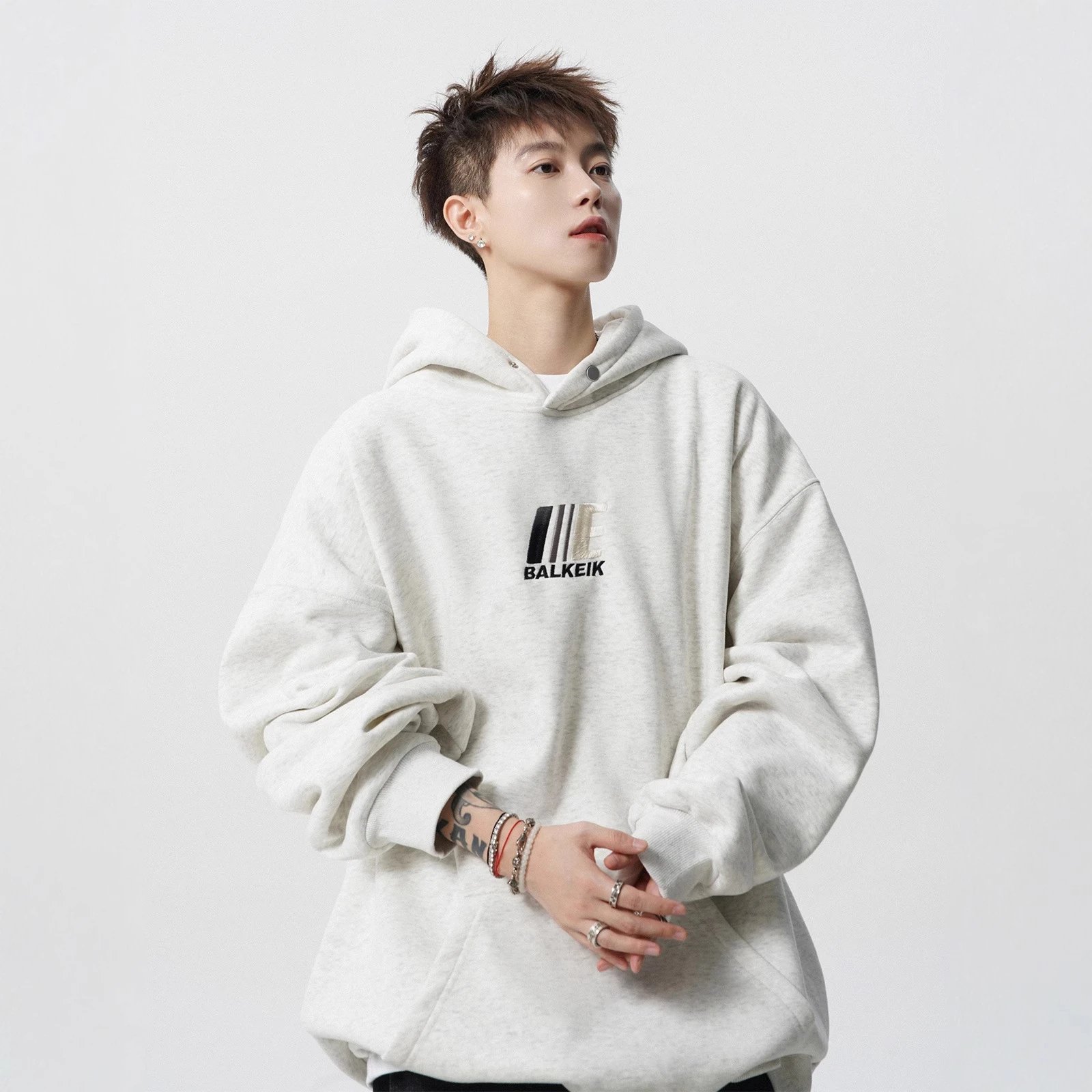 American-style heavyweight versatile hooded sweatshirt