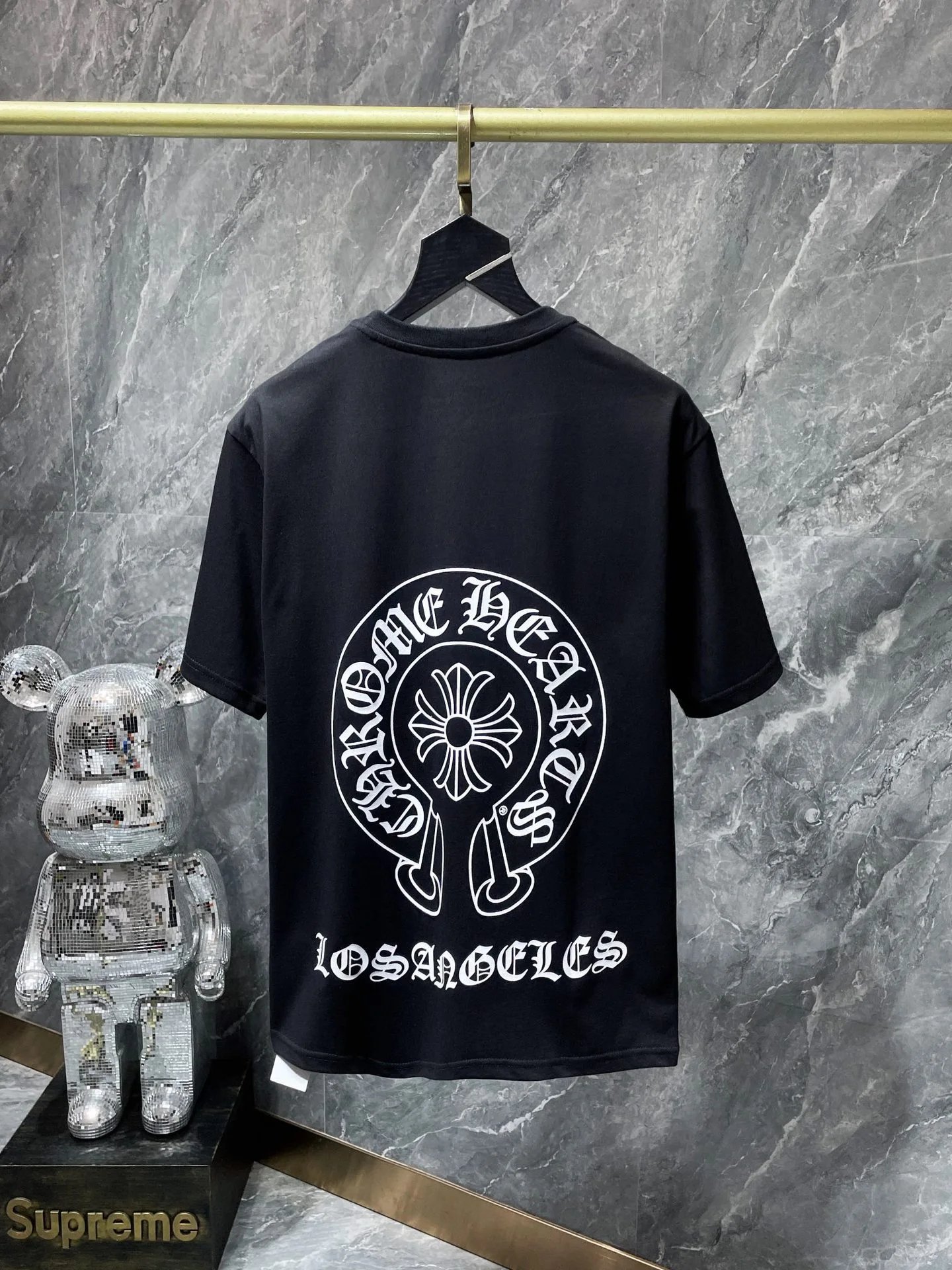 B043 Black
