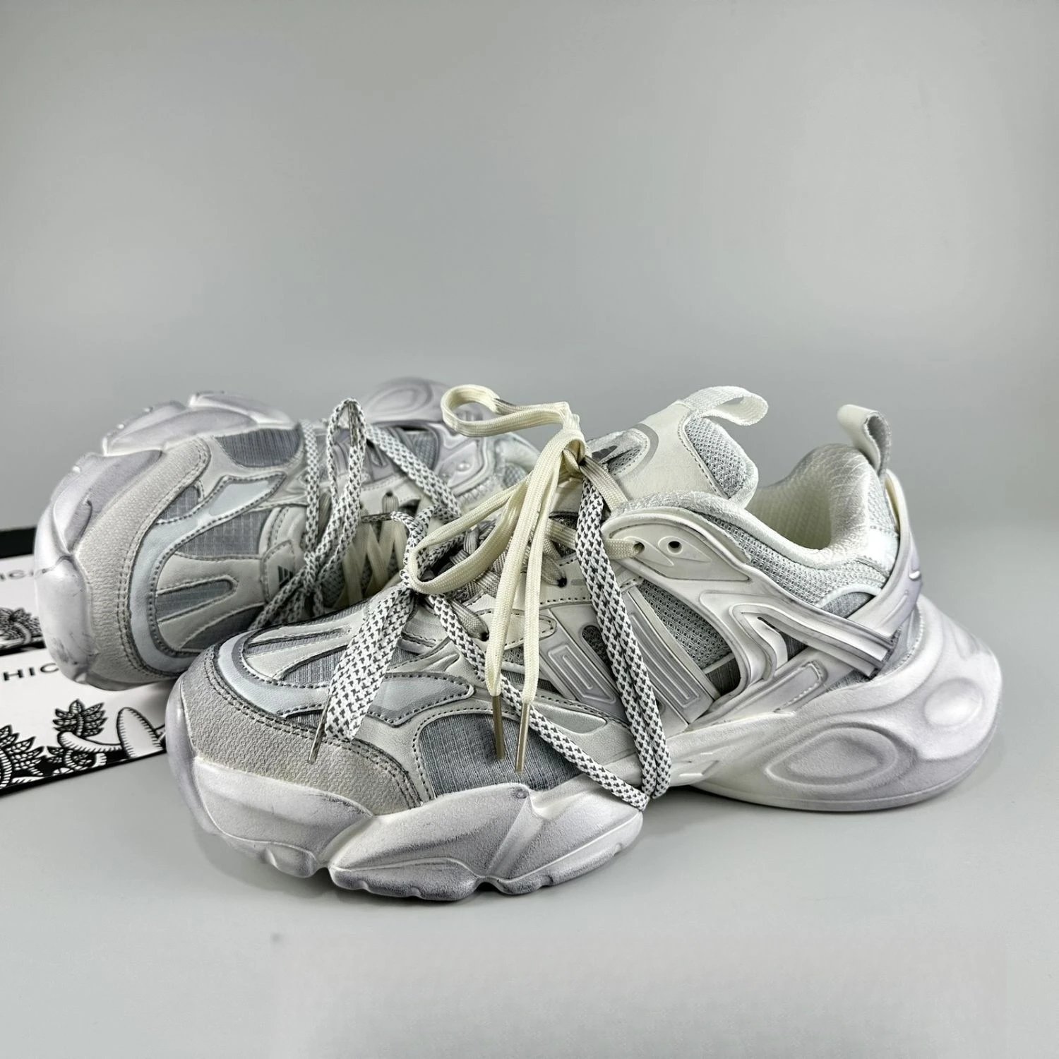 Athletic Casual Shoes
