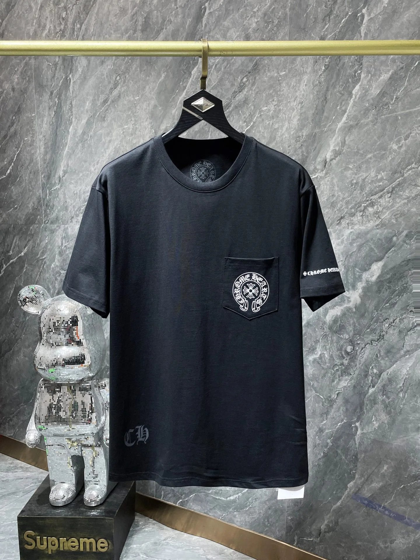 B264 Black