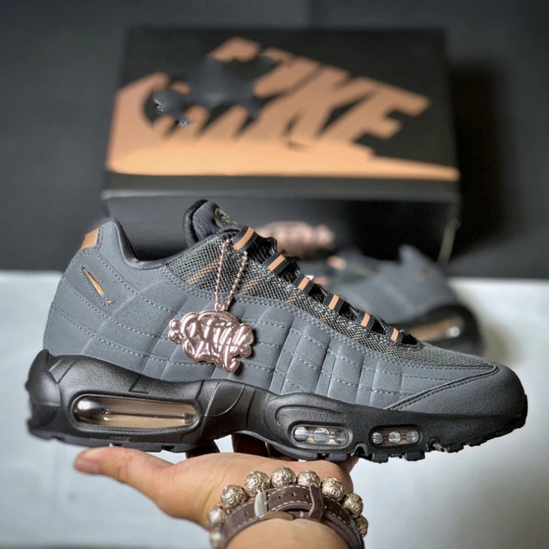 Casual Air-Cushioned Platform Sports Shoes