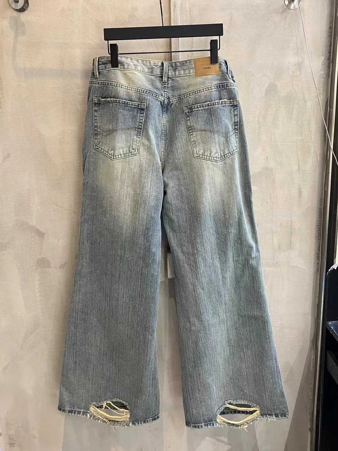 Washed Slight-Flare Jeans photo 4