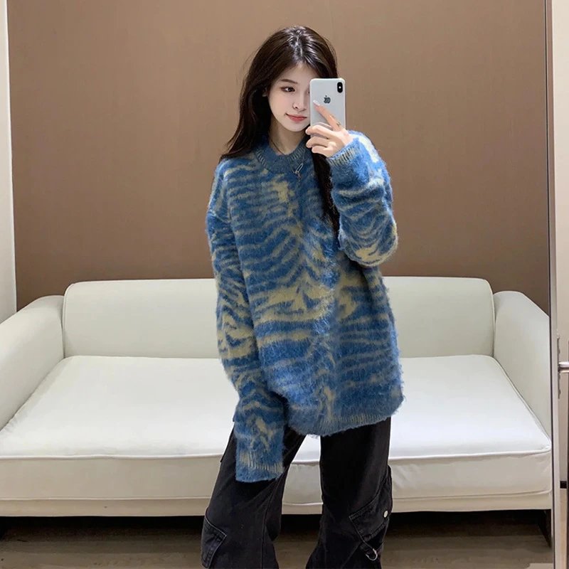 Loose-Fit Unisex Heavyweight Crew Neck Wool Sweater