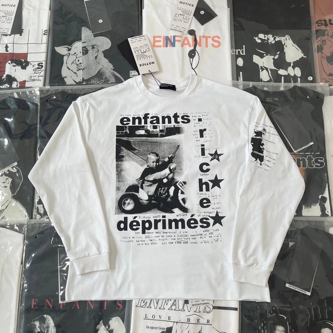 Long-Sleeve Base Layer with Distressed Lettering photo 4