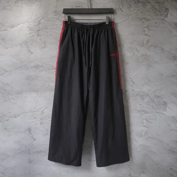 Design Li-Ning Track Pants Black with Red Side Stripes Pants Sweatpants - 1