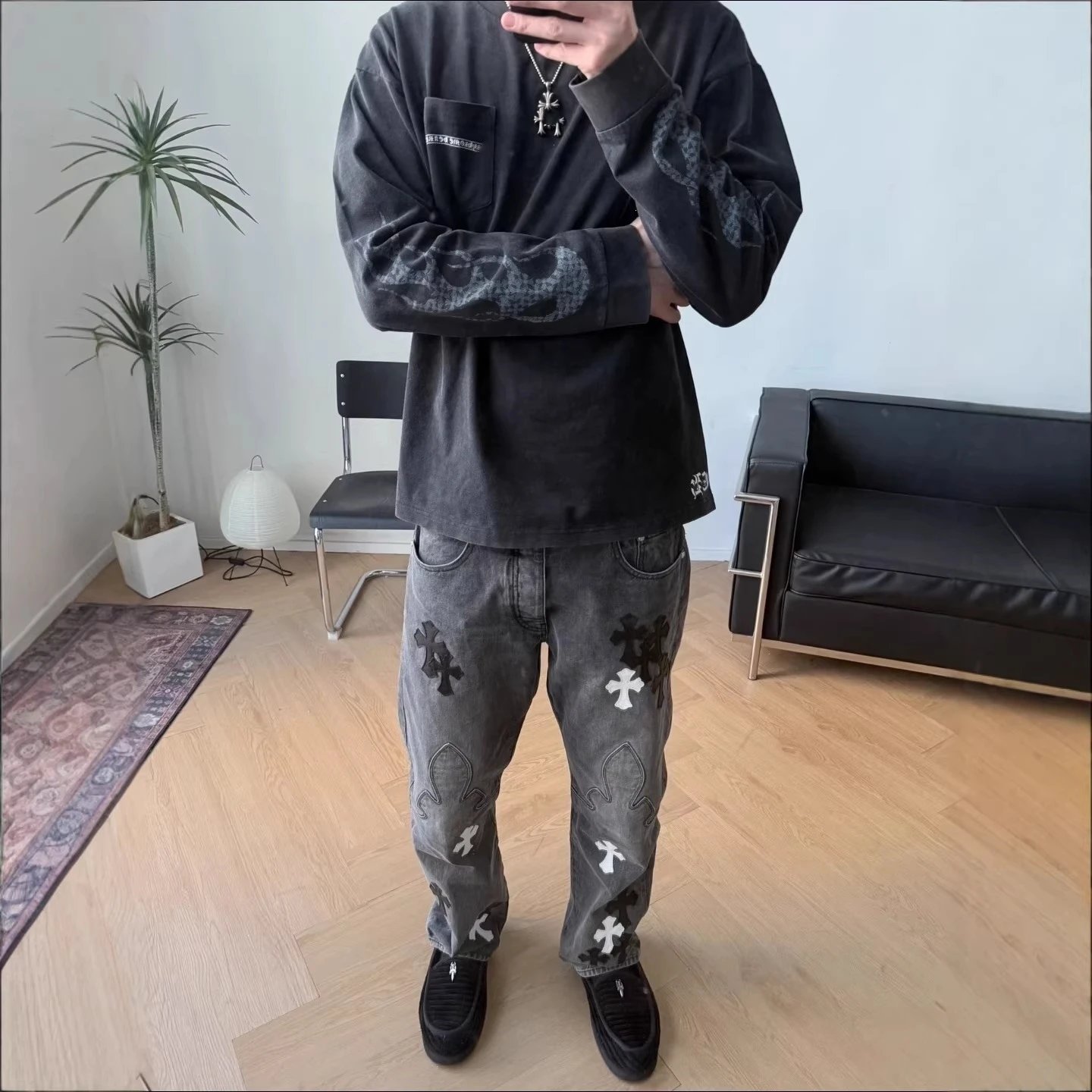 Washed Long-Sleeve Crew Neck T-Shirt
