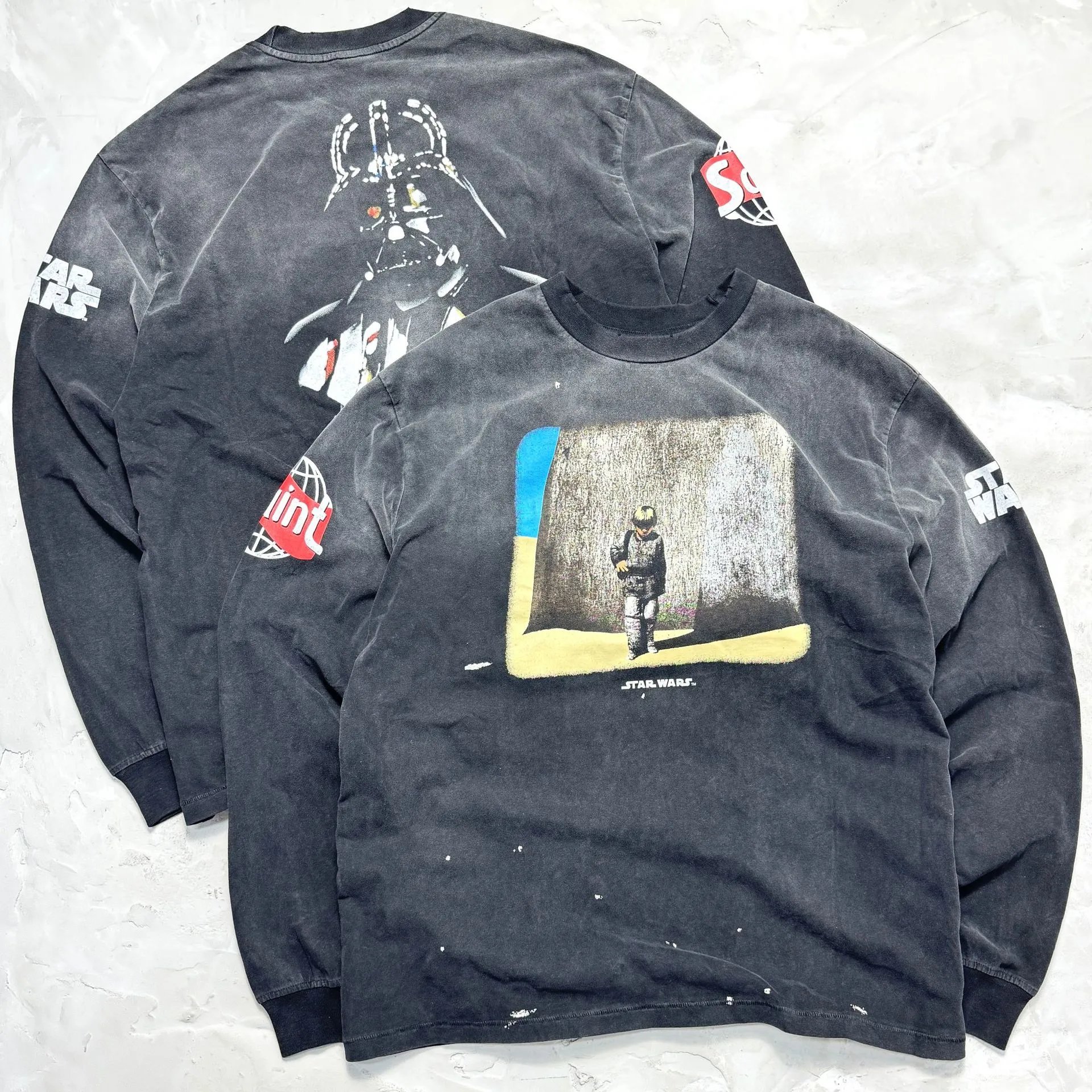 Washed Distressed Printed Long-Sleeve T-Shirt photo 8