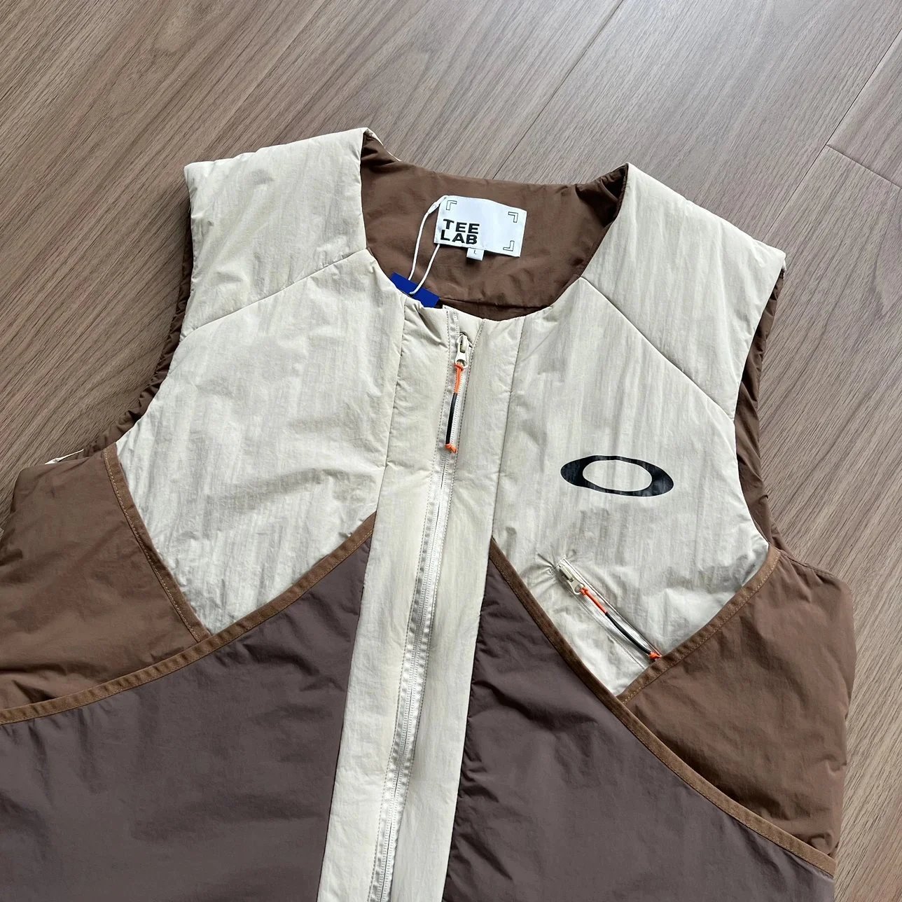 Oakley x Tee Lab Color-Block Puffer Vest Beige / Brown - 5