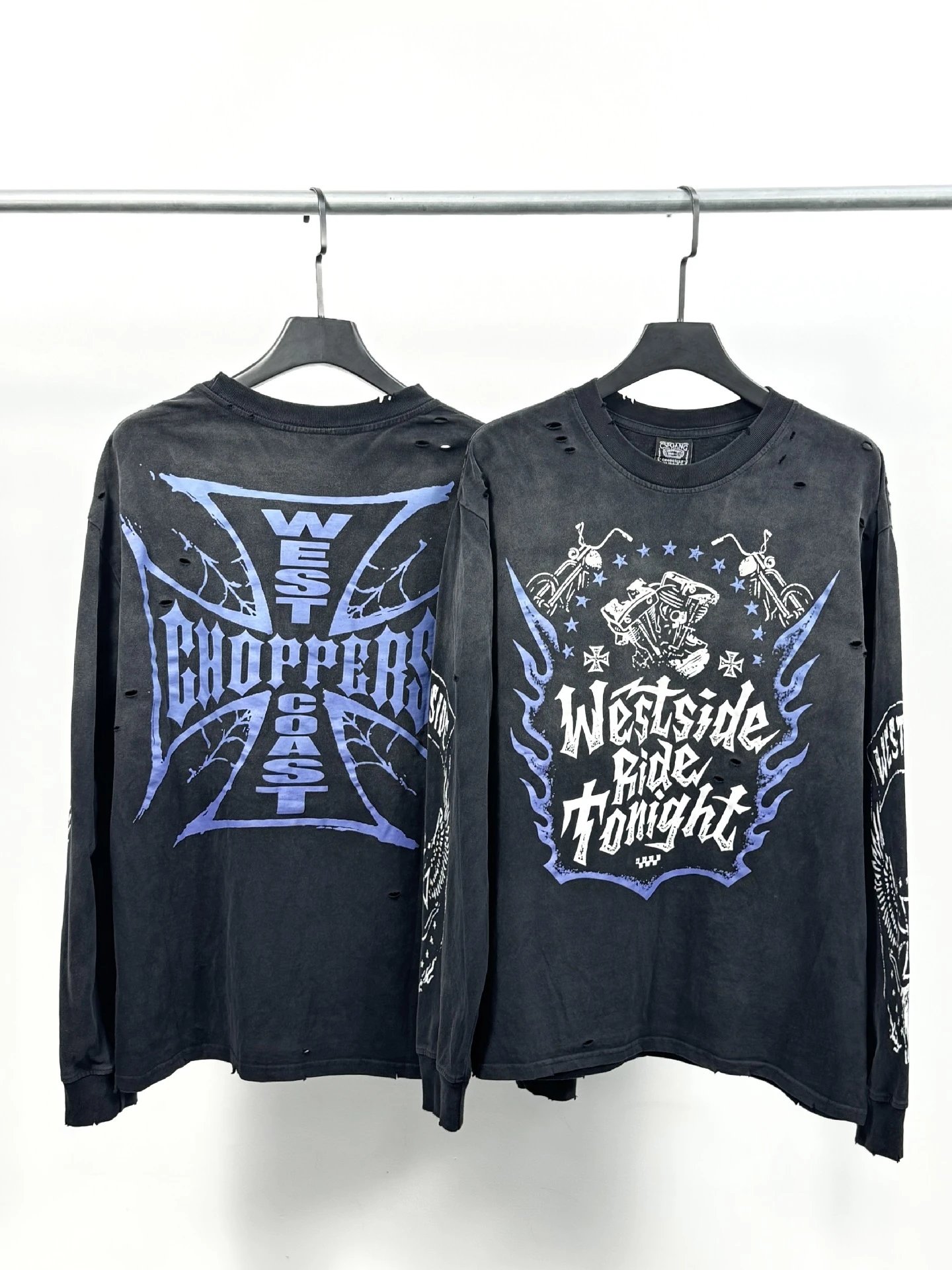 Washed Distressed Printed Long-Sleeve T-Shirt photo 3