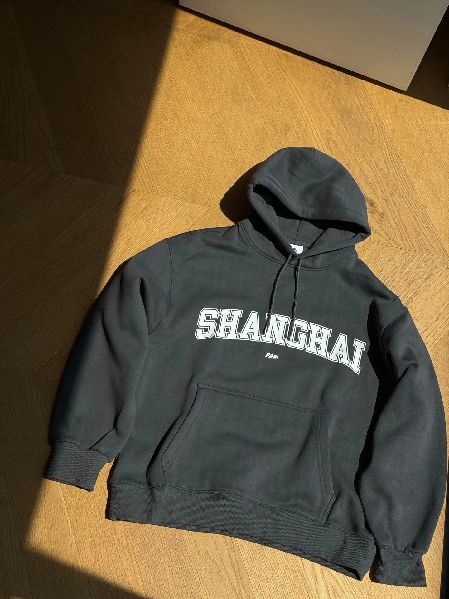 Oversized Fleece-Lined Pullover Hoodie photo 3