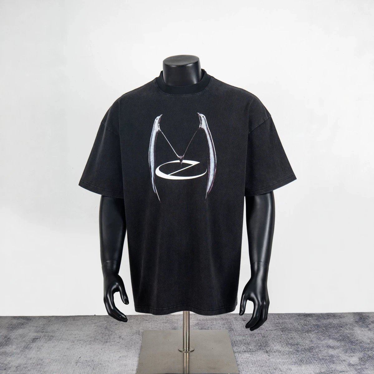 Black Loose-Fitting Crew Neck Short-Sleeved T-Shirt