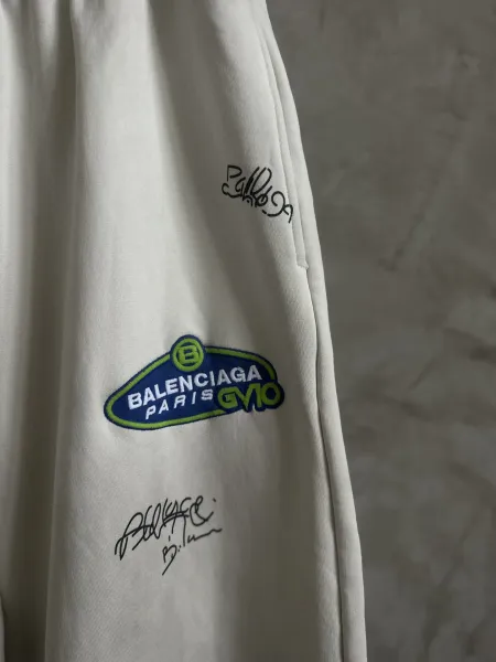 Balenciaga x GYNO Signature Sweatpants White - 7