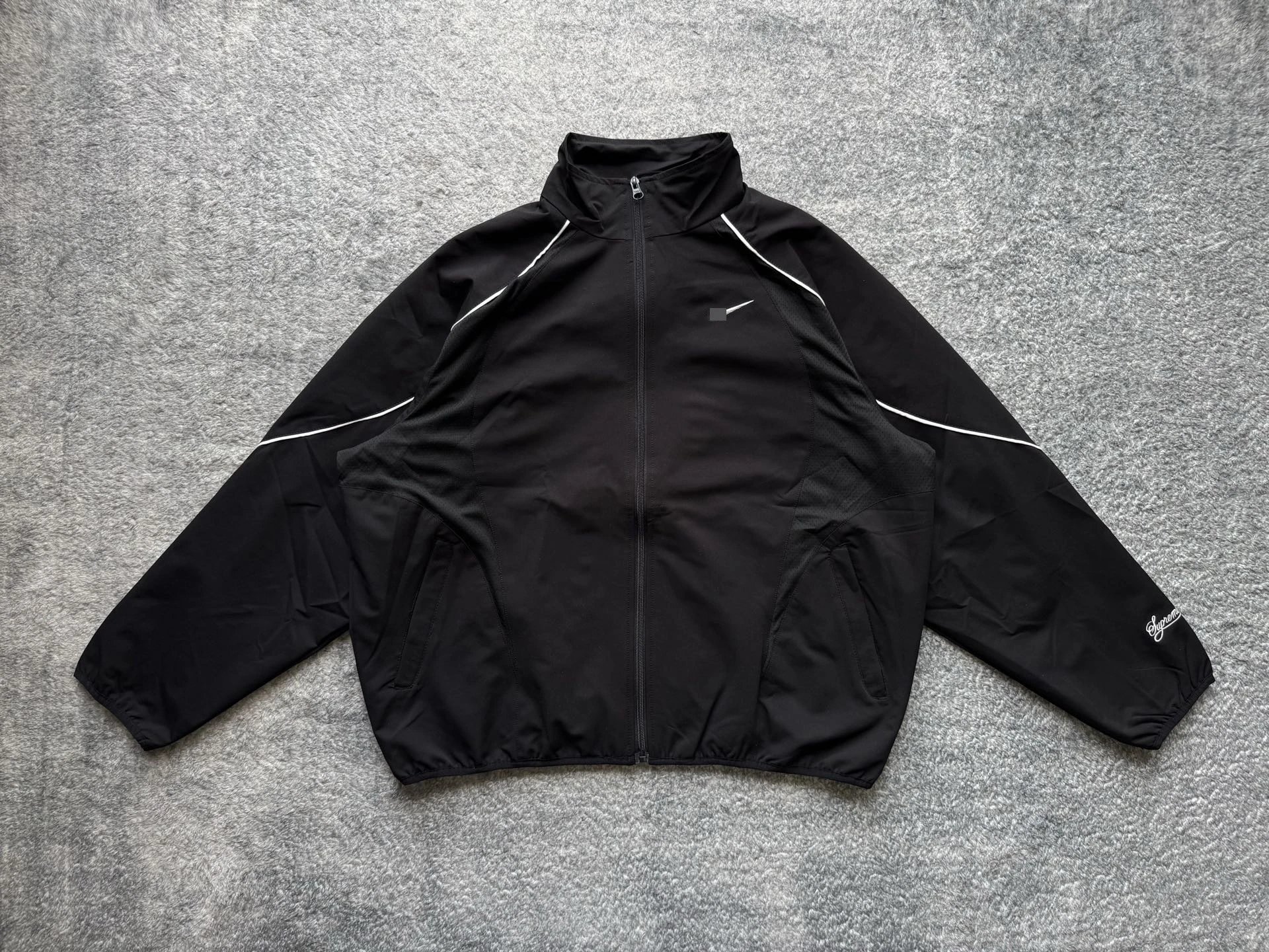 Supreme Jackets Full-Zip Stand-Collar Piped Jacket — N403 black
