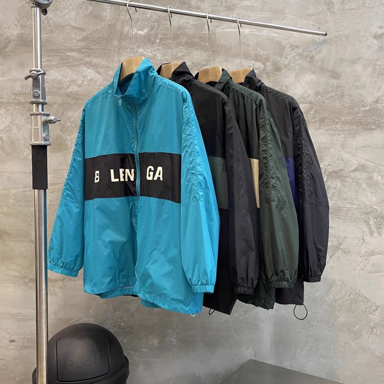 Patchwork Slogan Windproof and Sunproof Jacket