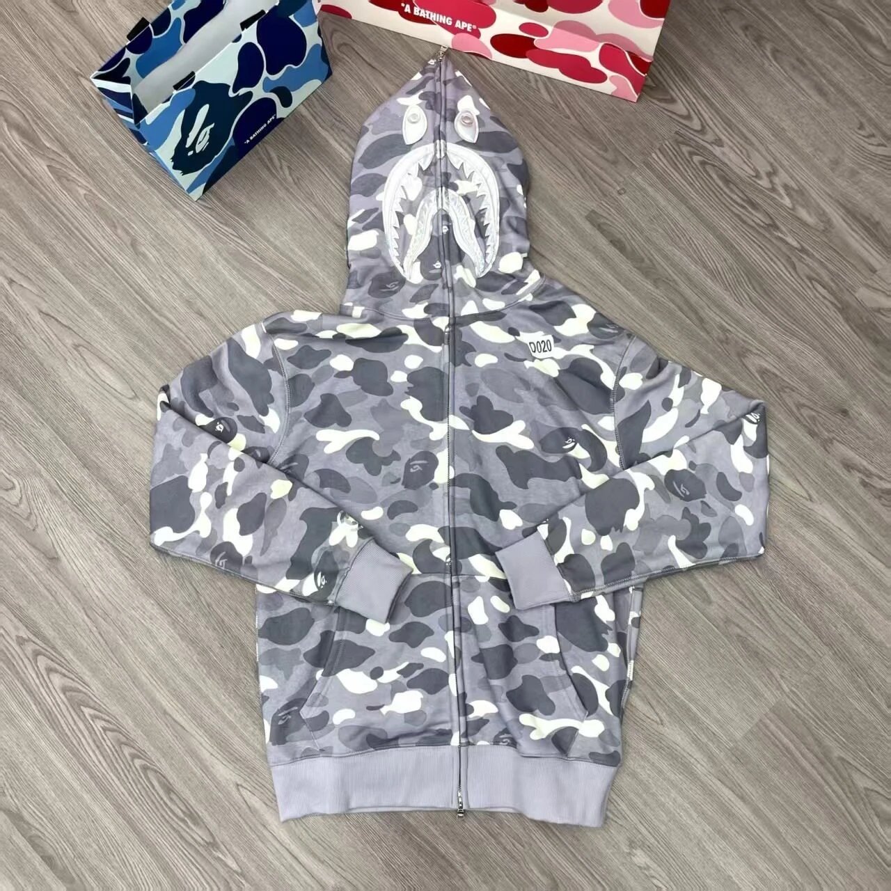 Vintage-Style Loose-Fit Zip-Up Hooded Sweatshirt photo 5