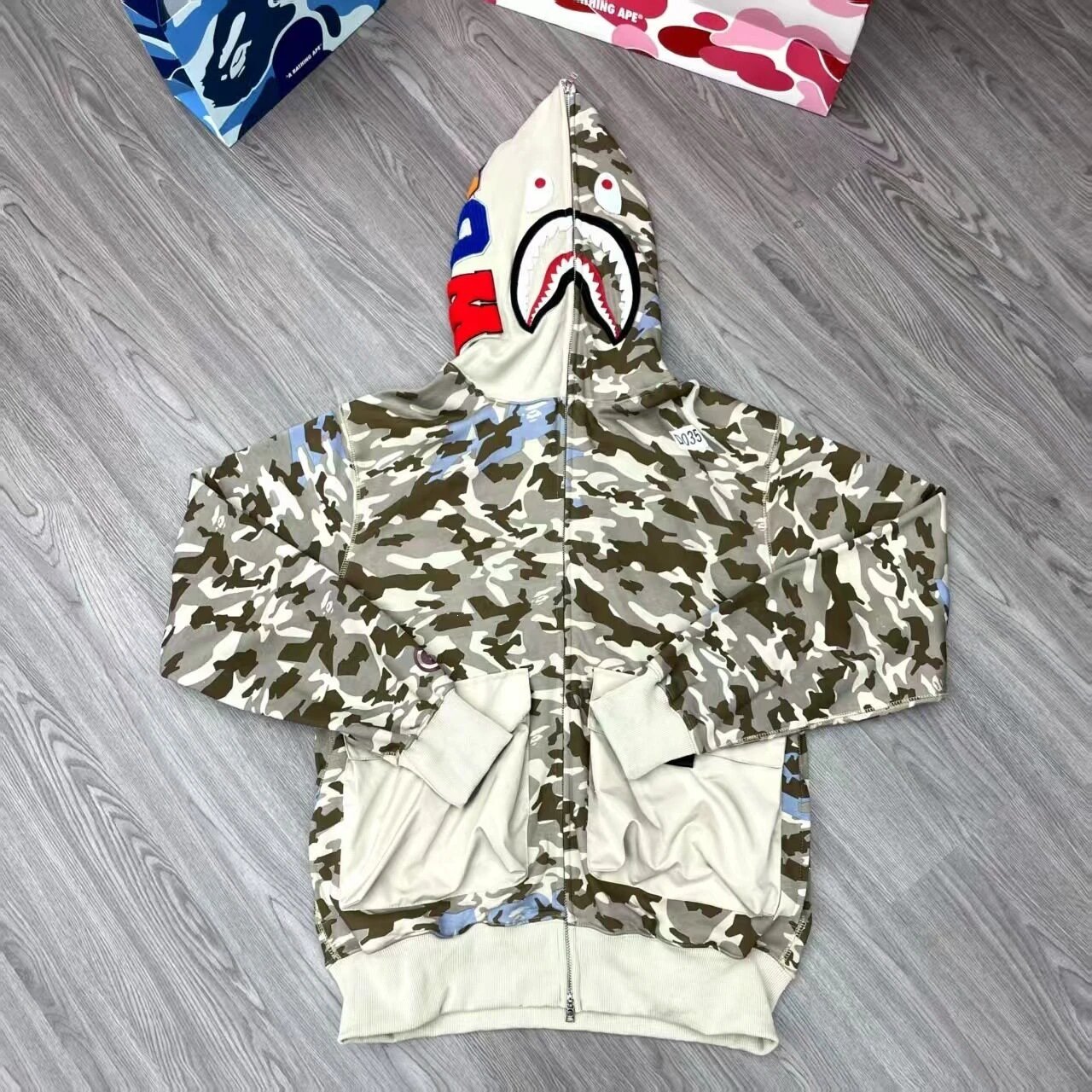 Vintage-Style Loose-Fit Zip-Up Hooded Sweatshirt photo 8