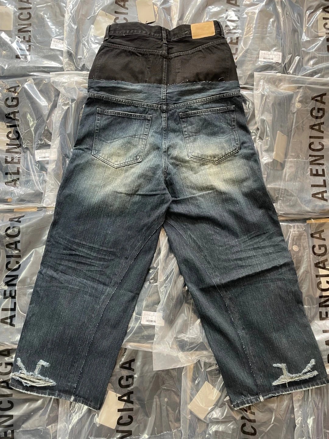 Balenciaga Distressed High-Waist Wide-Leg Jeans Light Wash - 6