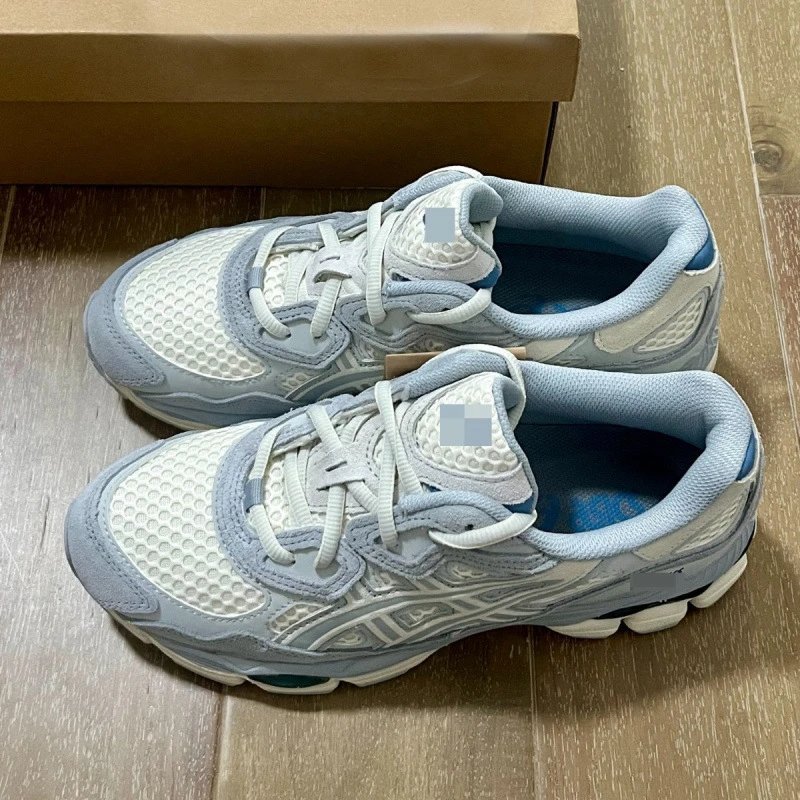 Non-Slip Low-Top Running Shoes
