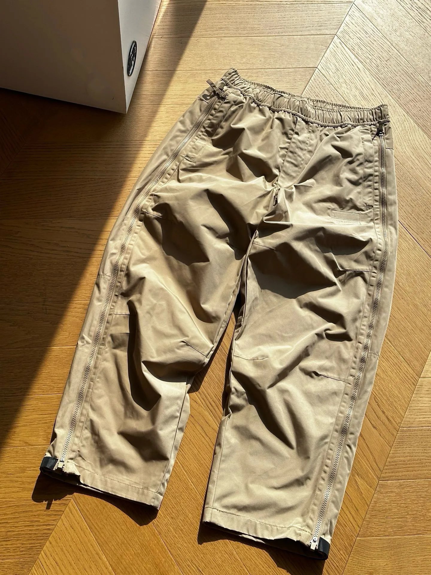 Casual Pants with Side Zippers photo 3