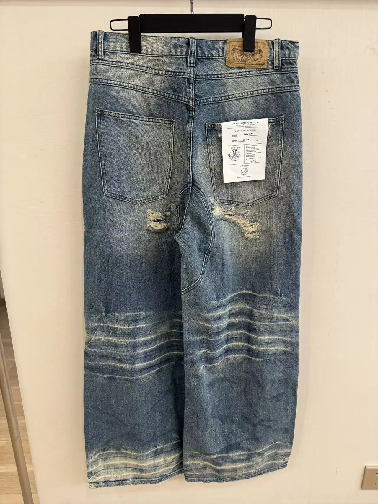 Distressed Blue Wide-Leg Jeans photo 4
