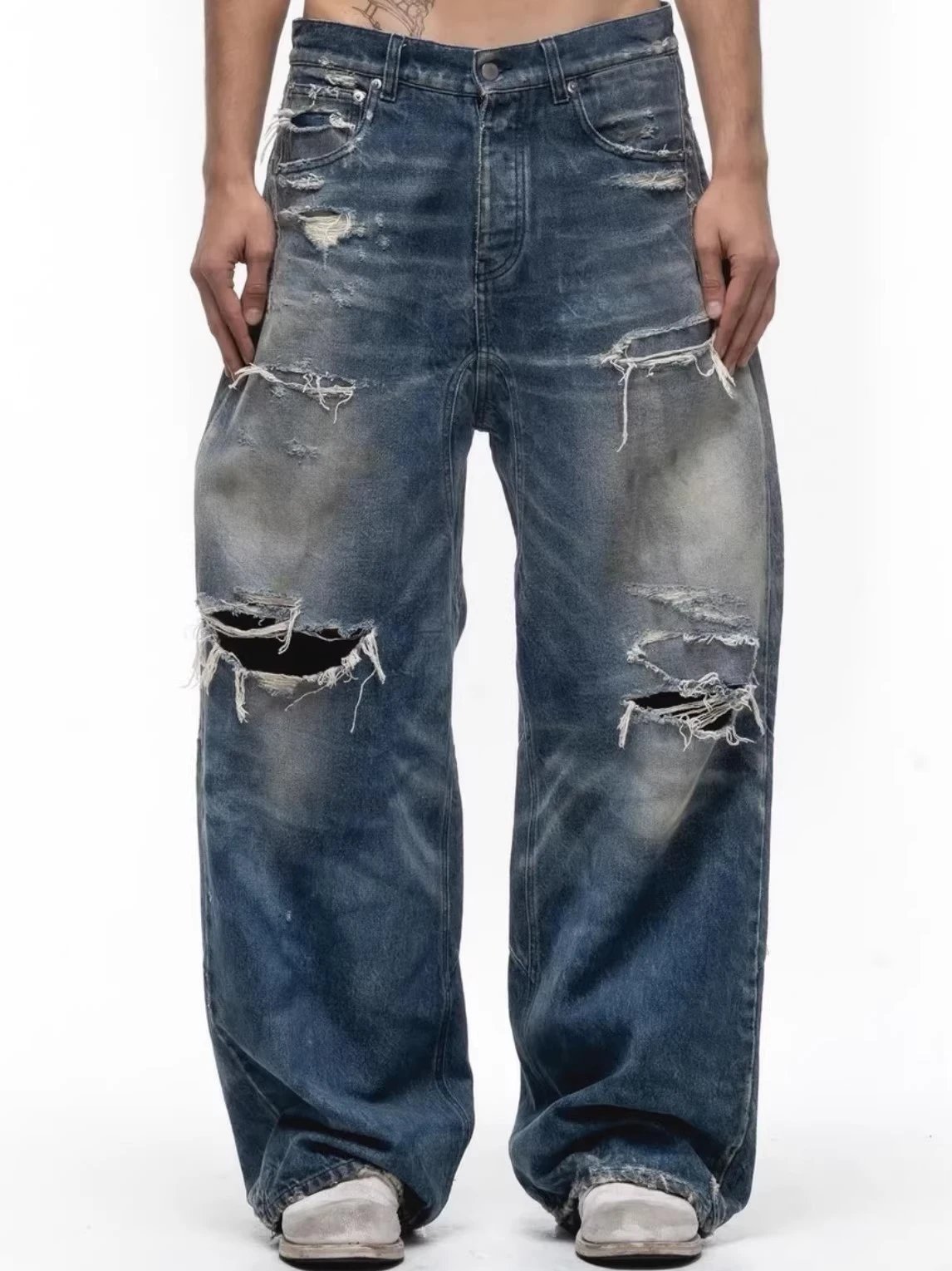 Distressed Blue Wide-Leg Jeans photo 2