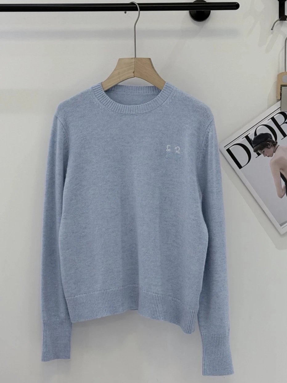 Wool Crew-Neck Knit Sweater with Letter Embroidery photo 6