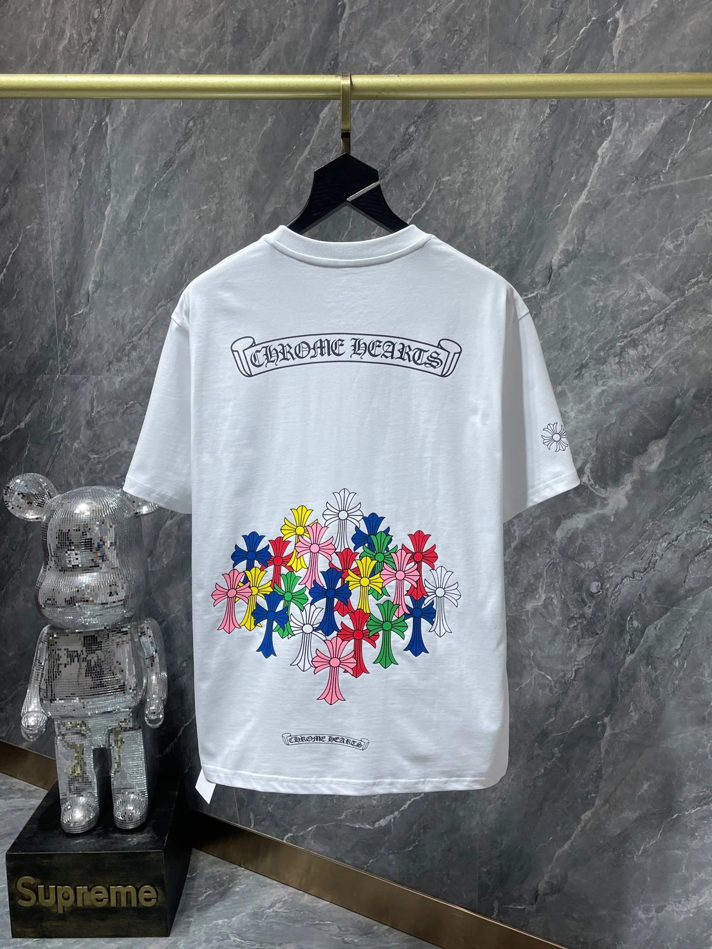 B556 White