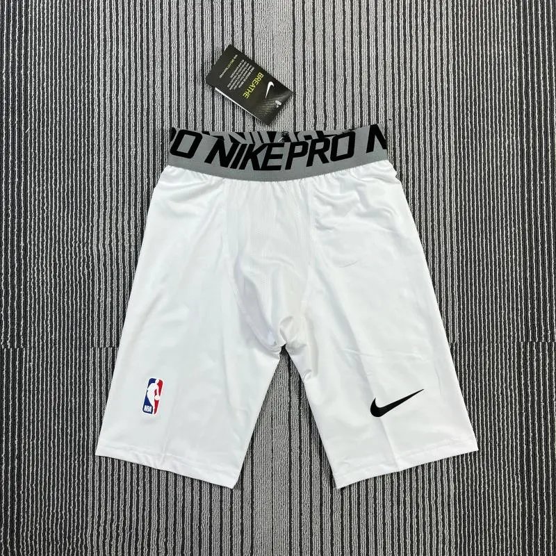 07 white cropped pants