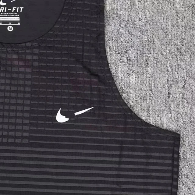Nike T-Shirts Dri-FIT short-sleeve athletic T-shirt product detail image 19