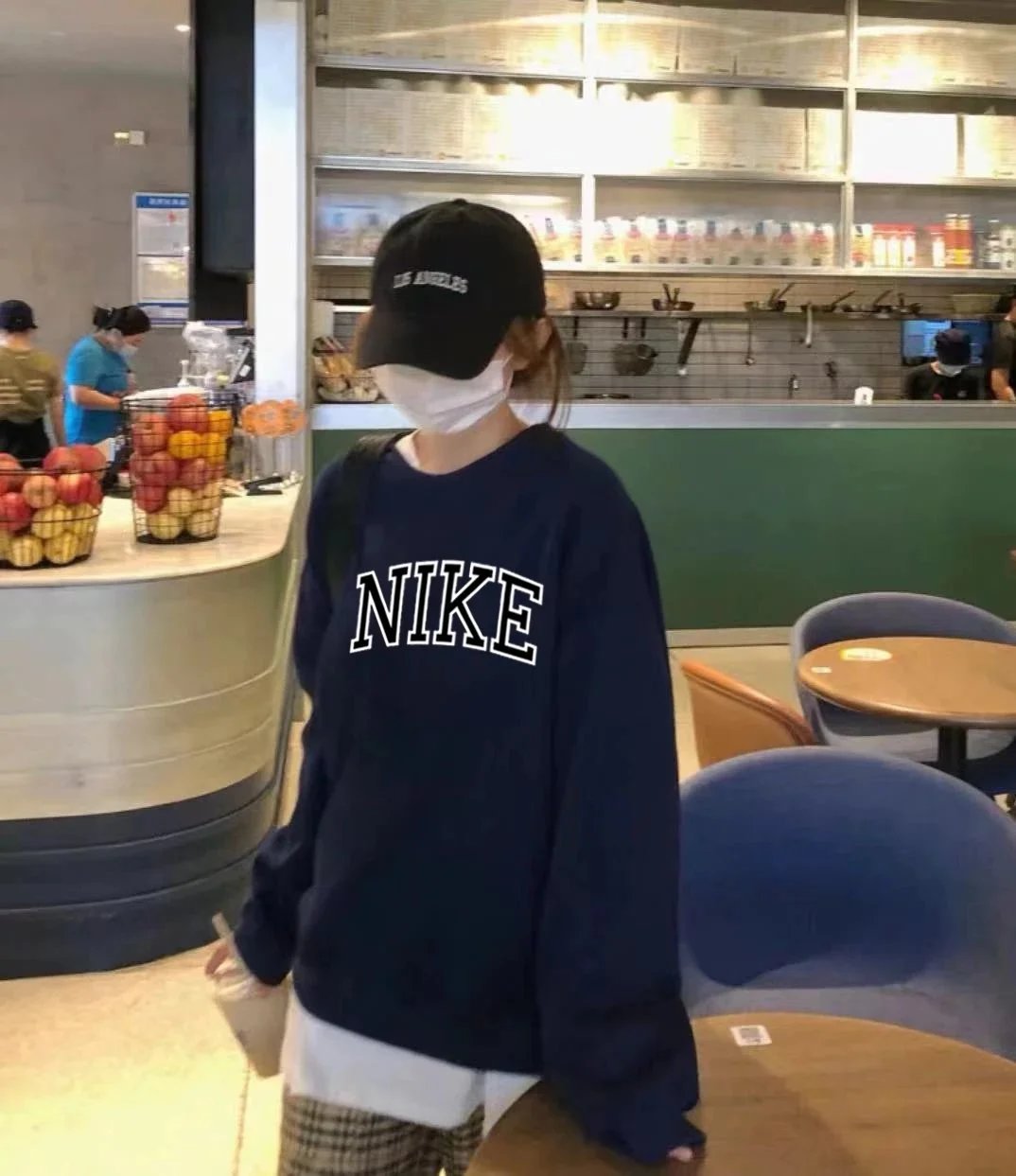 Nike Hoodies & Sweatshirts Crewneck Logo Sweatshirt image 6