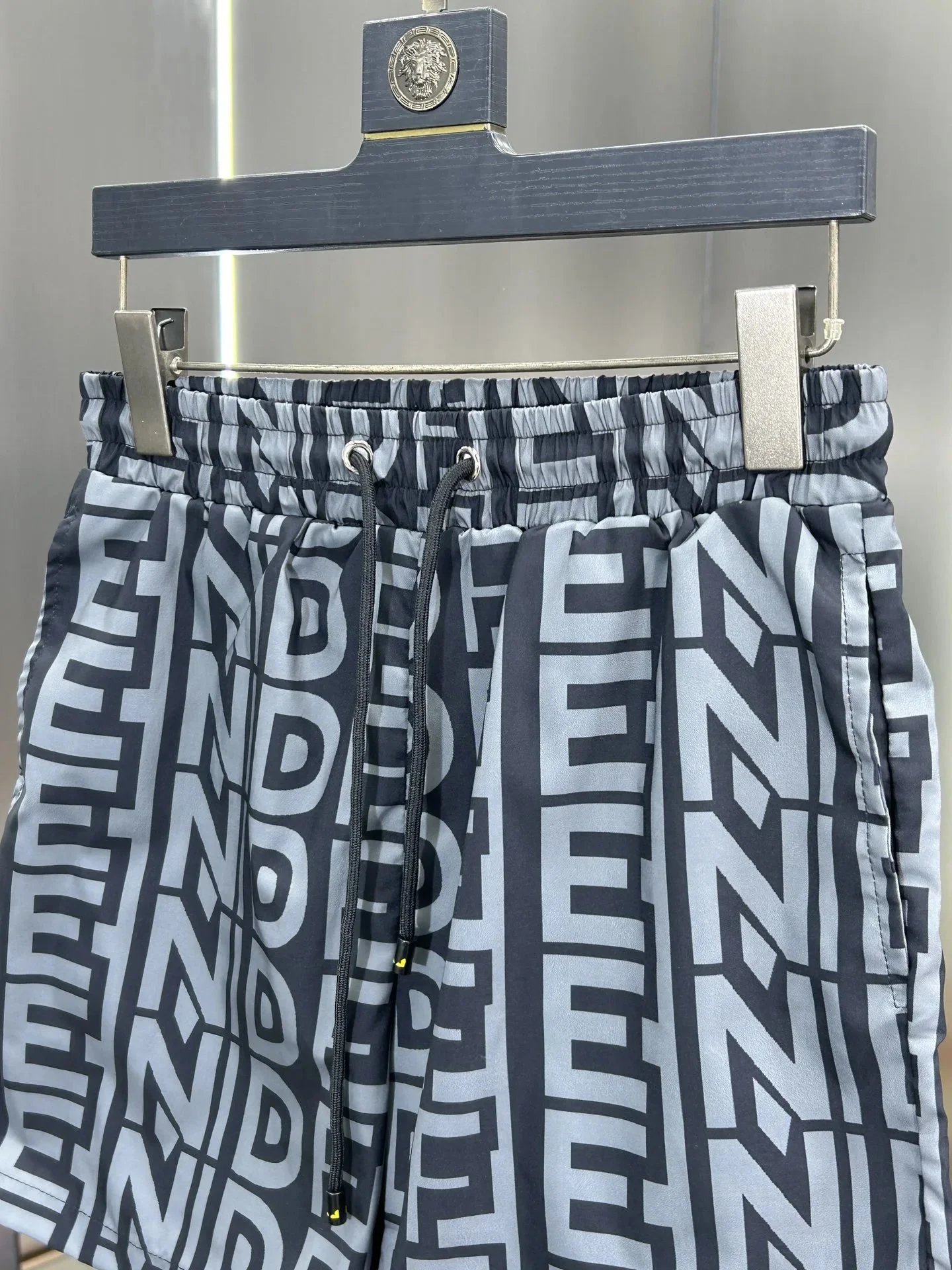 Versace Shorts Elastic-Waist Drawstring image 10