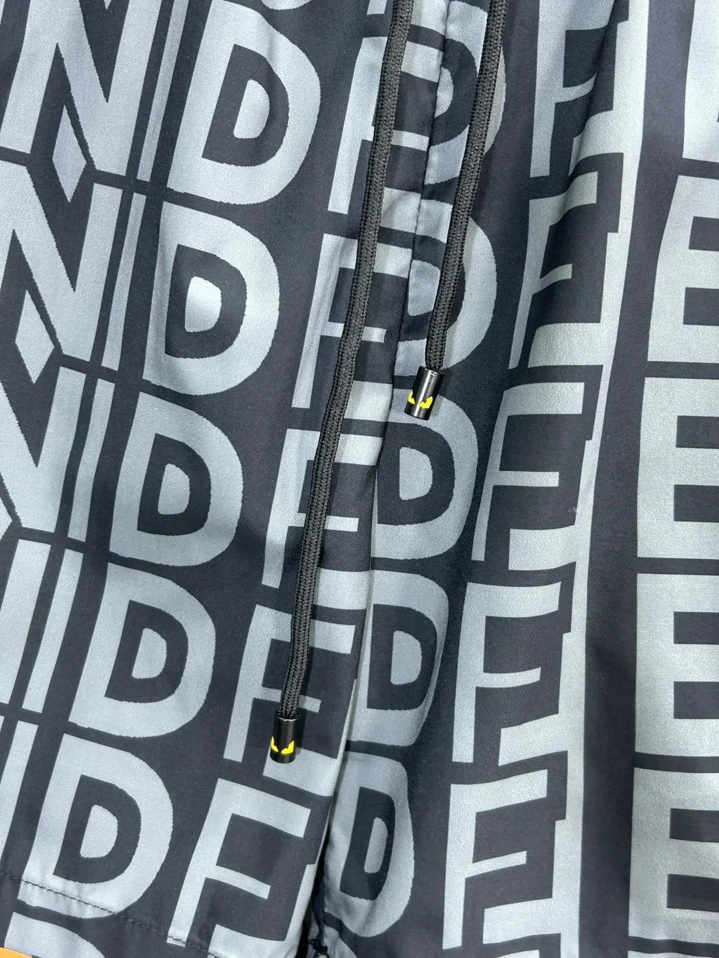Versace Shorts Elastic-Waist Drawstring image 12