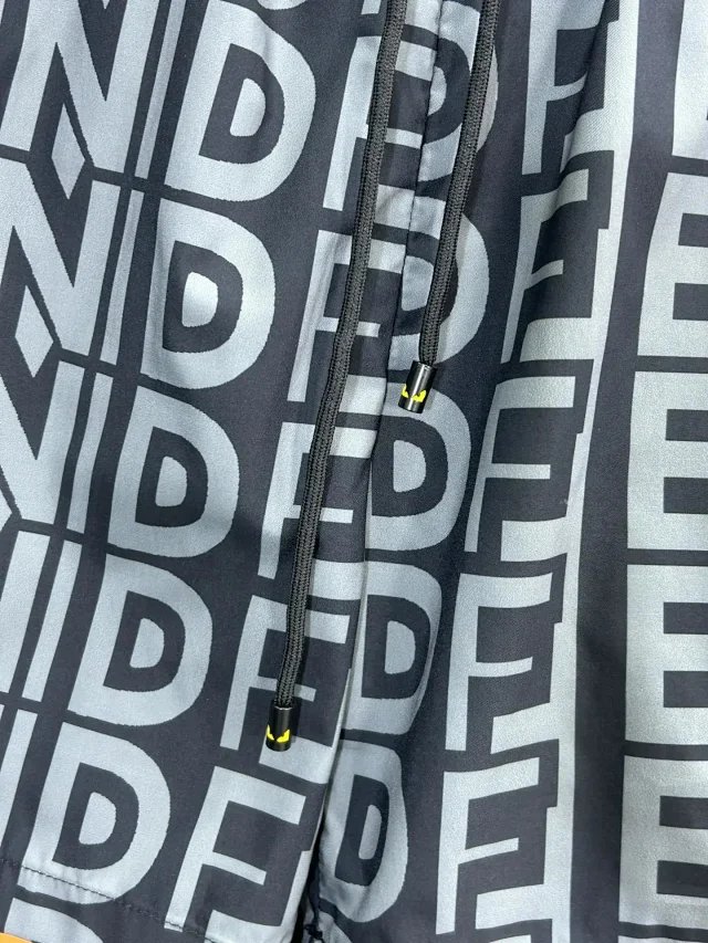 Versace Shorts Elastic-Waist Drawstring product detail image 13